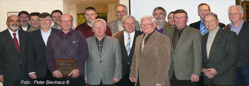 - Jahreshauptversammlung 2011 - Ehrung der Mitglieder für 25 und 40 jährige Zugehörigkeit.